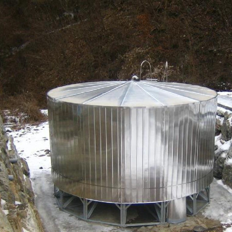 Резервуар нержавеющий. Крыша ёмкости 2000. Сборный резервуар magnelium. Шлюз - стеклянный - большой для резервуаров из нержавеющей стали. Срок службы резервуаров